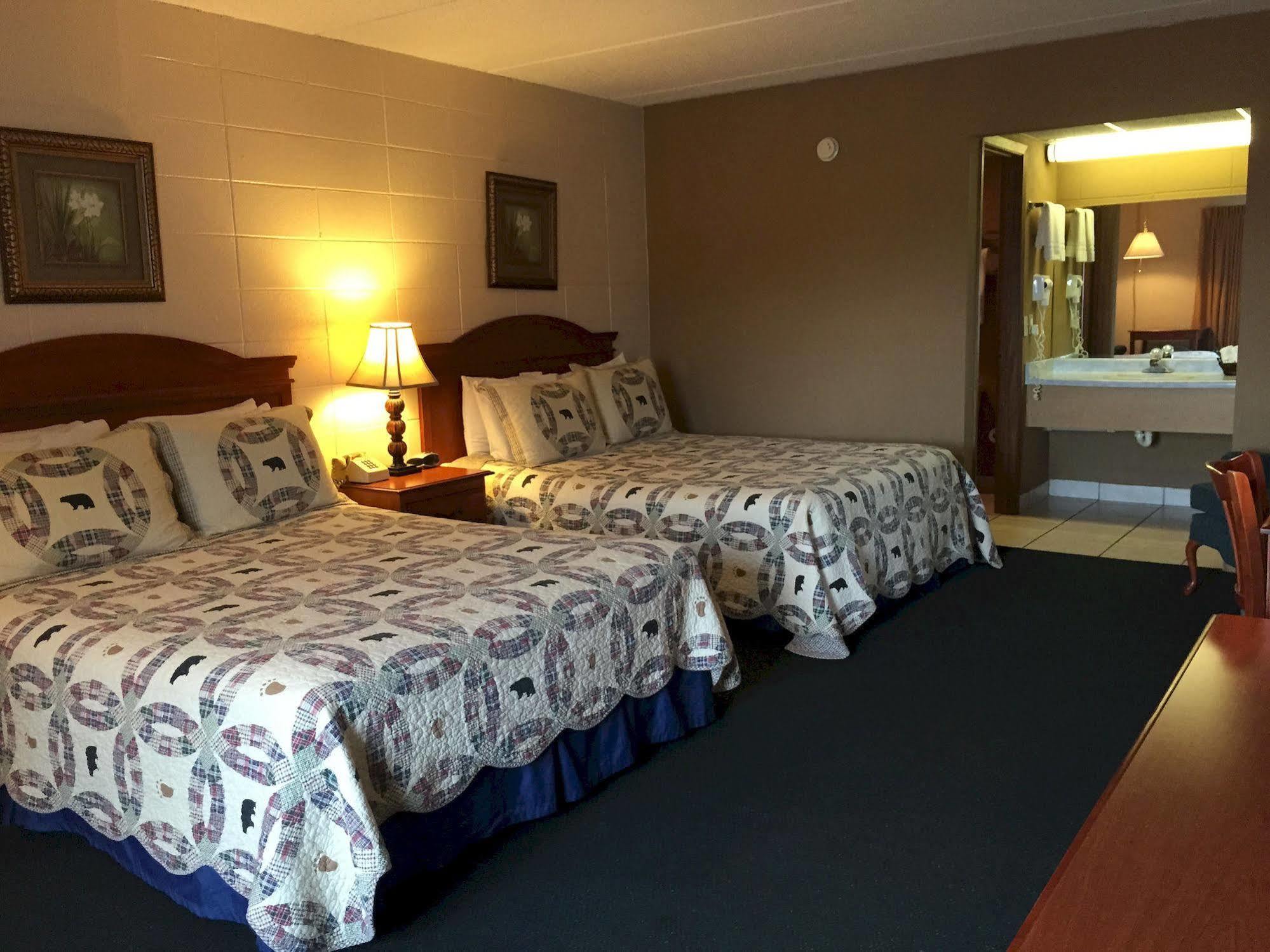 Mountain Breeze Motel Pigeon Forge Dış mekan fotoğraf