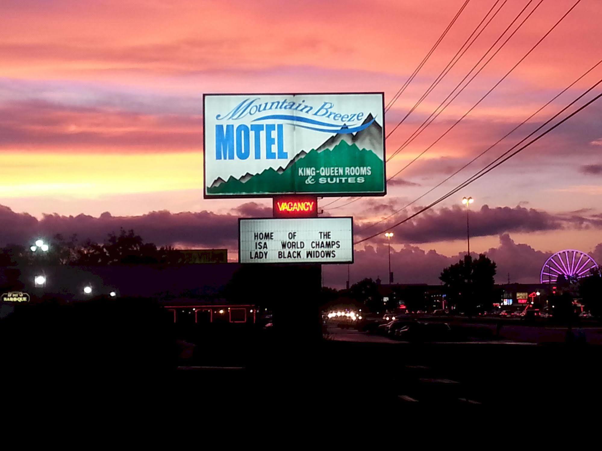 Mountain Breeze Motel Pigeon Forge Dış mekan fotoğraf