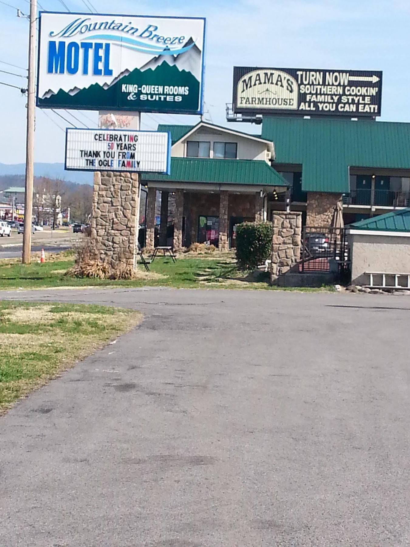 Mountain Breeze Motel Pigeon Forge Dış mekan fotoğraf